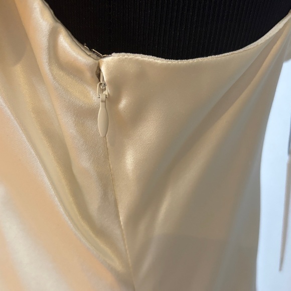 Reformation Ronda Silk Cowl Neck Wedding Maxi Dress Ivory White Size 10 NWT - Picture 9 of 17